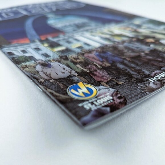 The Walking Dead Wizard World Comic Book - 2015 St. Louis Edition #1 - Picture 2 of 9